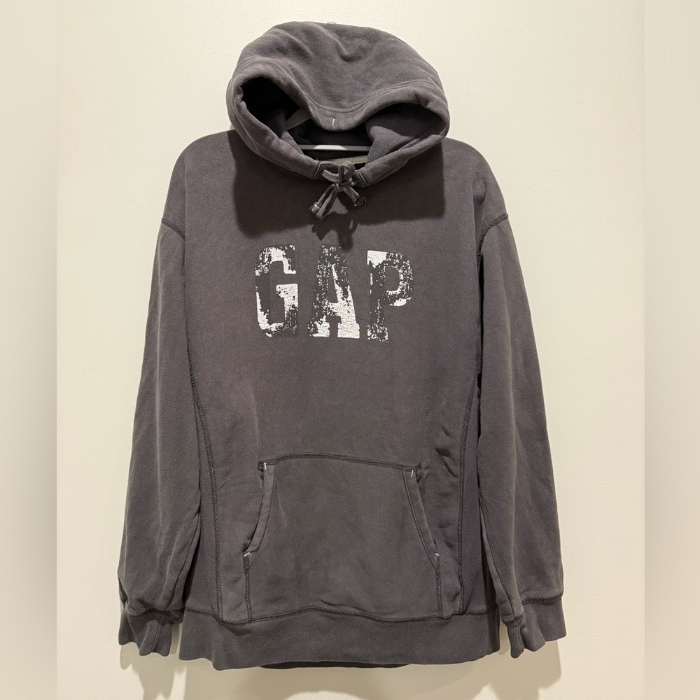 GAP Men's Grey Charcoal Hoodie Small With Distressed Print and Kangaroo Pocket